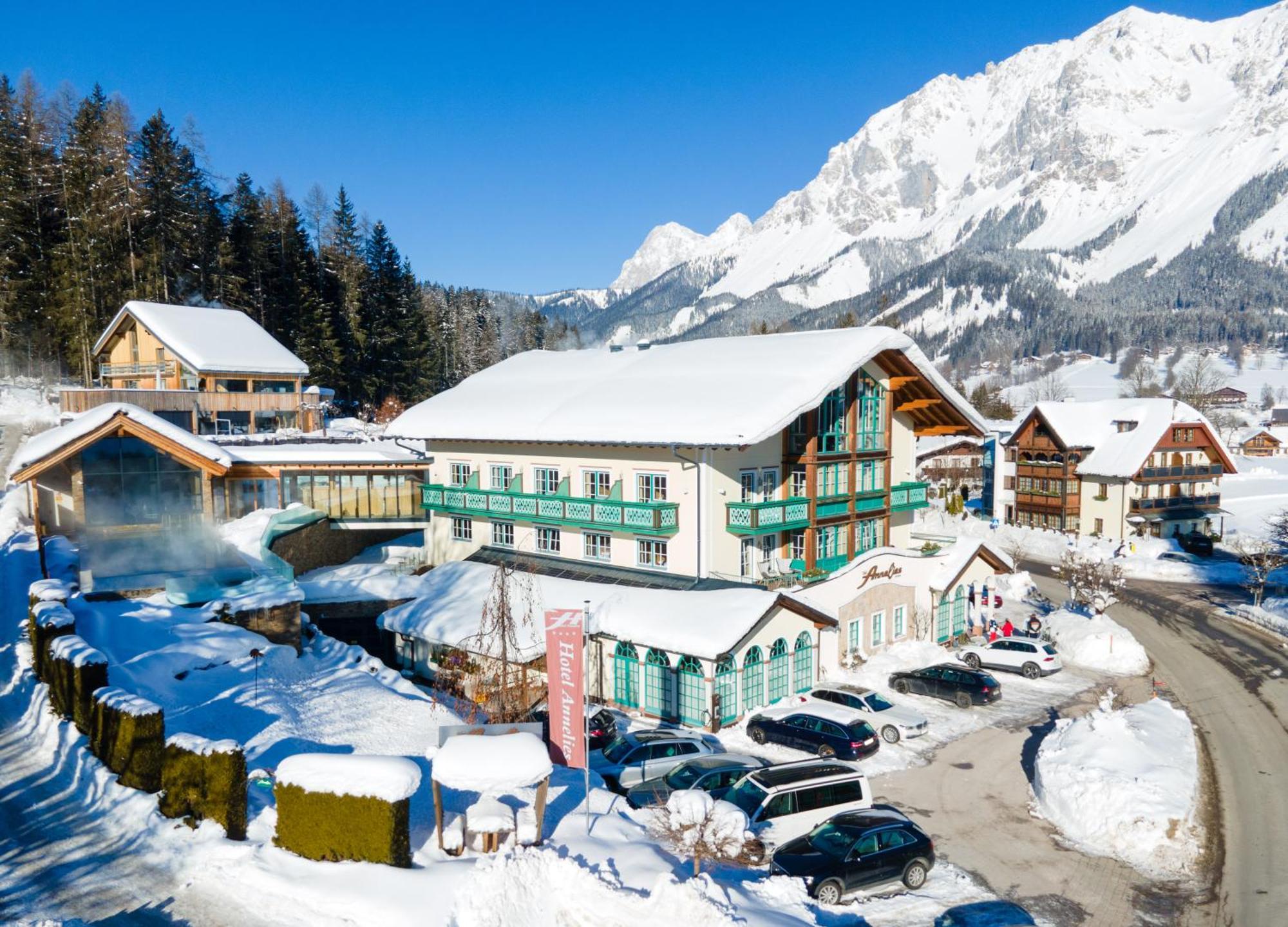 Aparthotel Annelies 4*