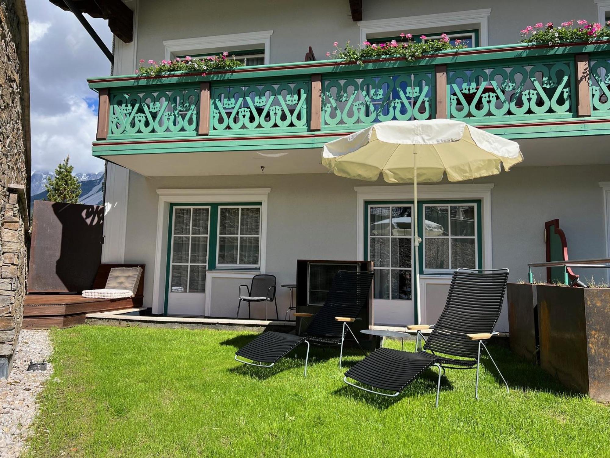 Annelies 4*